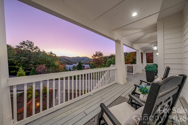 2488 Catawba Falls Parkway, Black Mountain, NC 28711