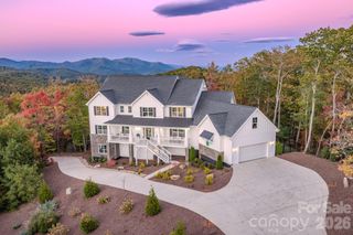 2488 Catawba Falls Parkway, Black Mountain, NC 28711