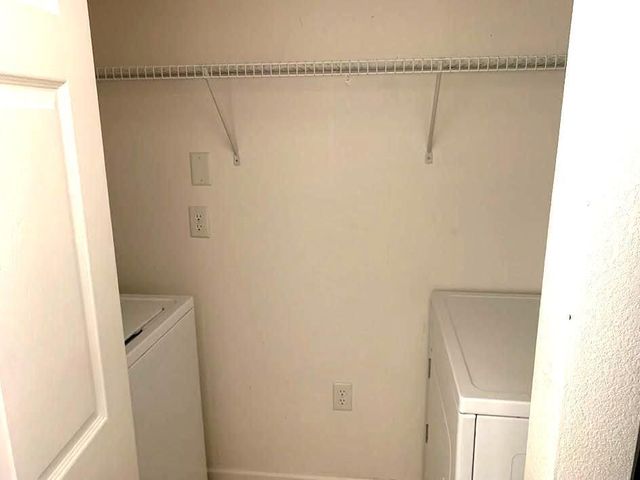 251 SW Palm Drive 204, Port St Lucie, FL 34986