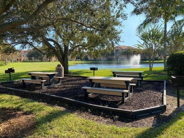 251 SW Palm Drive 204, Port St Lucie, FL 34986