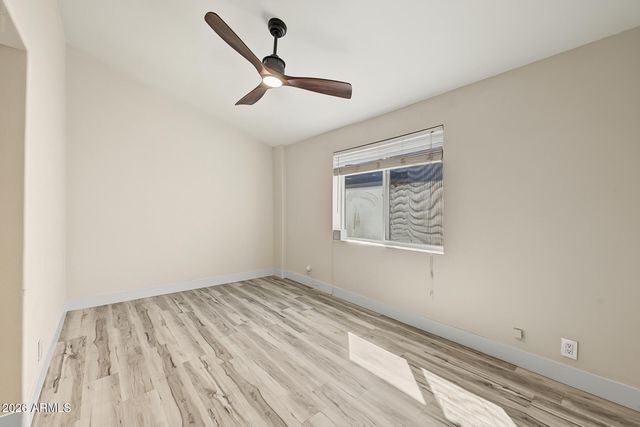 7638 E EDGEMONT Avenue, Scottsdale, AZ 85257