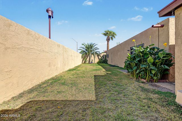 7638 E EDGEMONT Avenue, Scottsdale, AZ 85257
