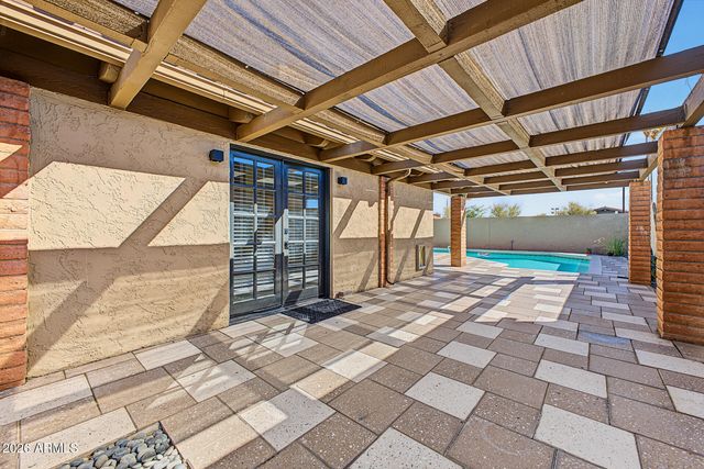 7638 E EDGEMONT Avenue, Scottsdale, AZ 85257