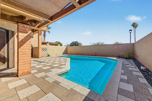 7638 E EDGEMONT Avenue, Scottsdale, AZ 85257