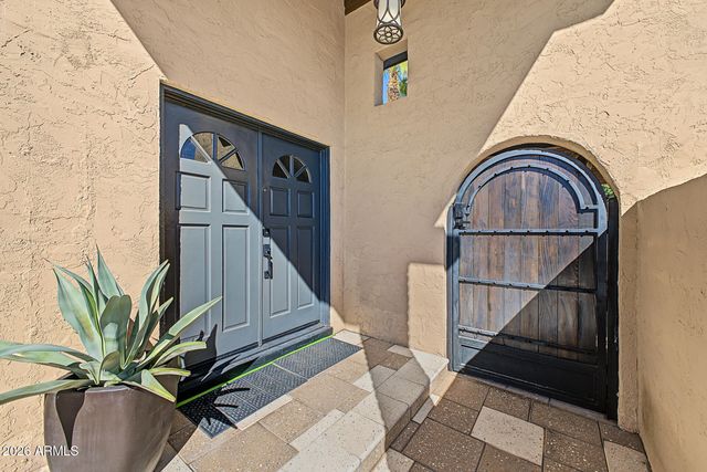 7638 E EDGEMONT Avenue, Scottsdale, AZ 85257