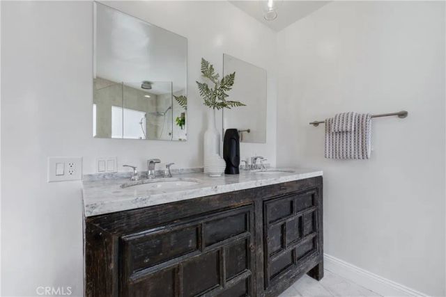 11500 Dona Cecilia, Studio City, CA 91604