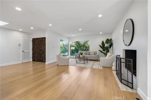 11500 Dona Cecilia, Studio City, CA 91604