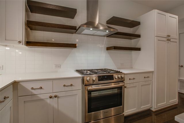 602 Finley Court, Dallas, TX 75208