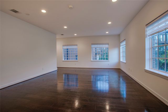 602 Finley Court, Dallas, TX 75208