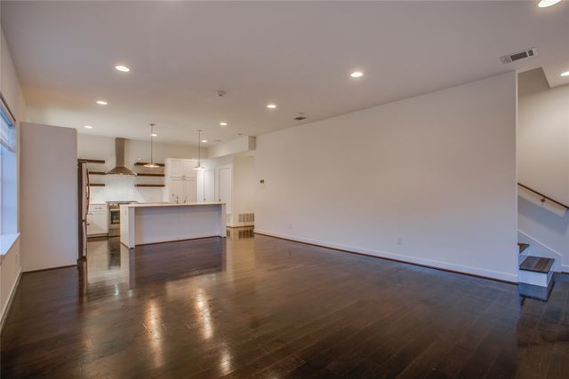 602 Finley Court, Dallas, TX 75208