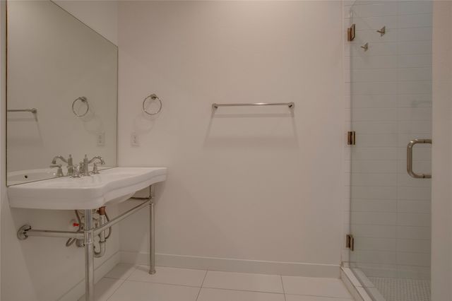 602 Finley Court, Dallas, TX 75208