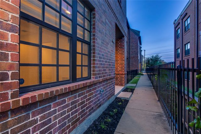 602 Finley Court, Dallas, TX 75208