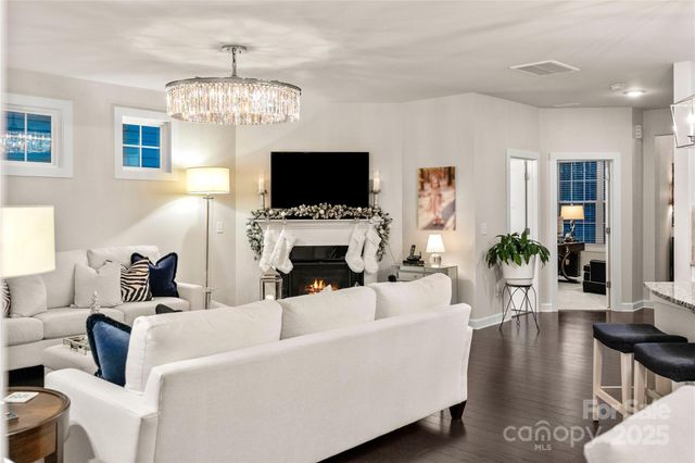 11916 Westbranch Parkway, Davidson, NC 28036