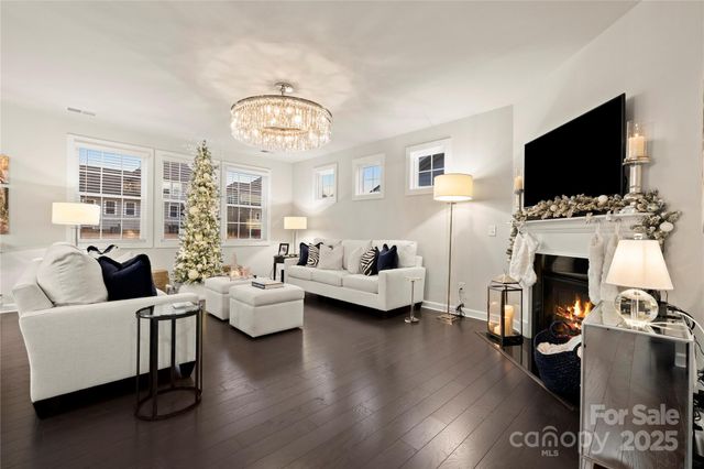 11916 Westbranch Parkway, Davidson, NC 28036