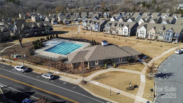 11916 Westbranch Parkway, Davidson, NC 28036