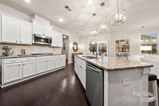 11916 Westbranch Parkway, Davidson, NC 28036