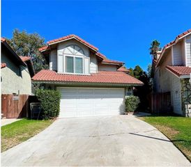 1029 Whistlestop, Colton, CA 92324