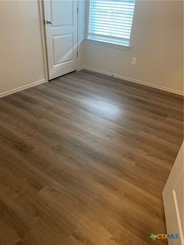 547 Lost Trail Drive A & B, Copperas Cove, TX 76522