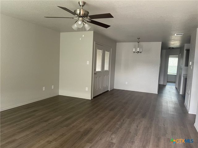 547 Lost Trail Drive A & B, Copperas Cove, TX 76522