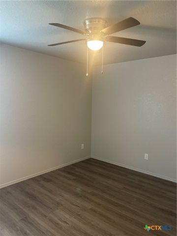 547 Lost Trail Drive A & B, Copperas Cove, TX 76522