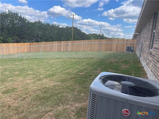 547 Lost Trail Drive A & B, Copperas Cove, TX 76522