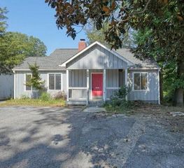 717 Washington Avenue NE, Marietta, GA 30060