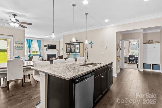 3835 Norman View Drive, Sherrills Ford, NC 28673