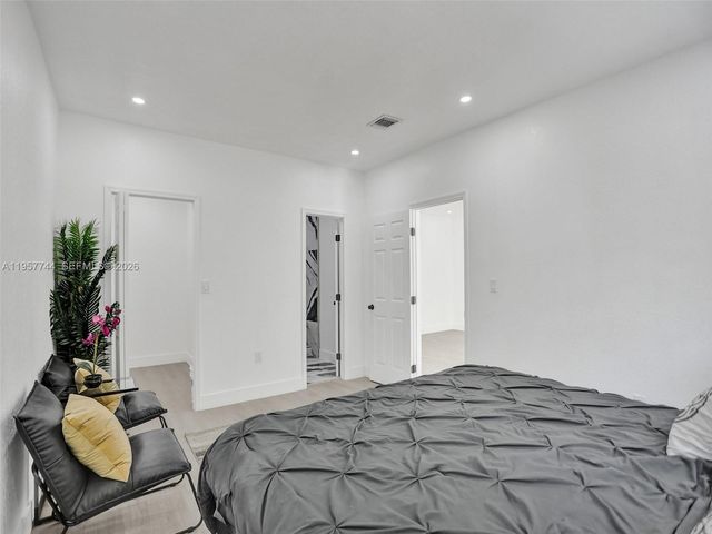 759 NE 127th St, North Miami, FL 33161