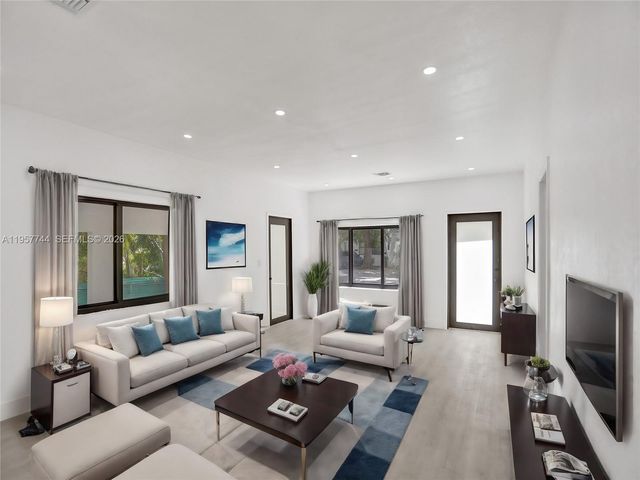 759 NE 127th St, North Miami, FL 33161