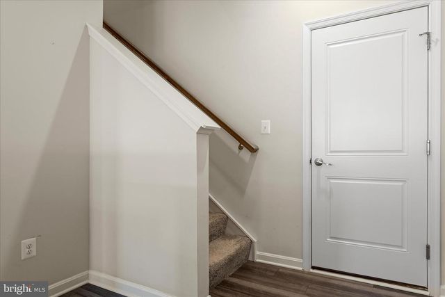 77 SIGNAL KNOB COTTAGE DR, Strasburg, VA 22657