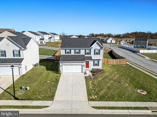 77 SIGNAL KNOB COTTAGE DR, Strasburg, VA 22657