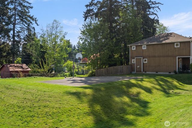 648 Rivenhurst Street, Bremerton, WA 98310