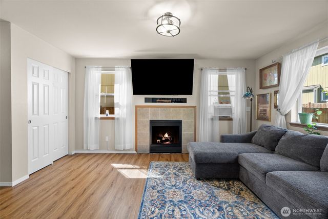 648 Rivenhurst Street, Bremerton, WA 98310