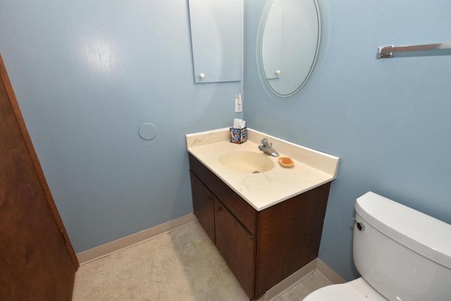 104 Woodfield COURT, Racine, WI 53402