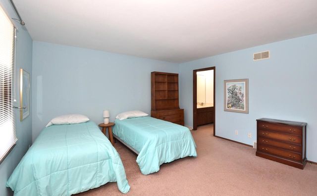 104 Woodfield COURT, Racine, WI 53402