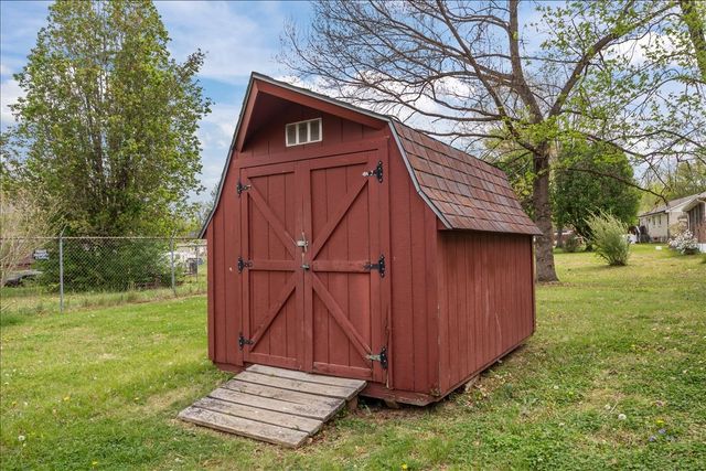 118 A G Myatt, Dickson, TN 37055