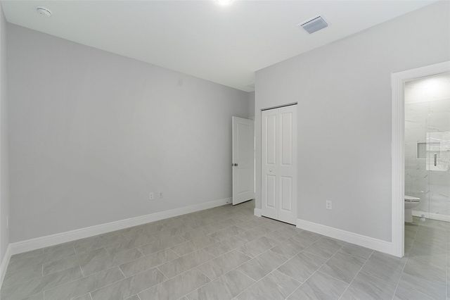 6215 4th Lane, Vero Beach, FL 32968