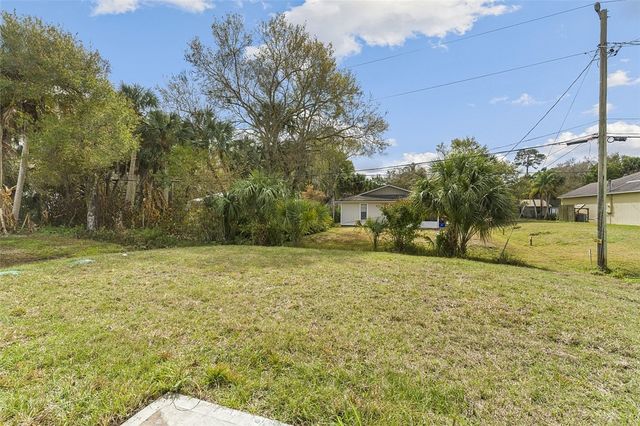 6215 4th Lane, Vero Beach, FL 32968