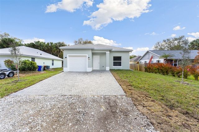 6215 4th Lane, Vero Beach, FL 32968