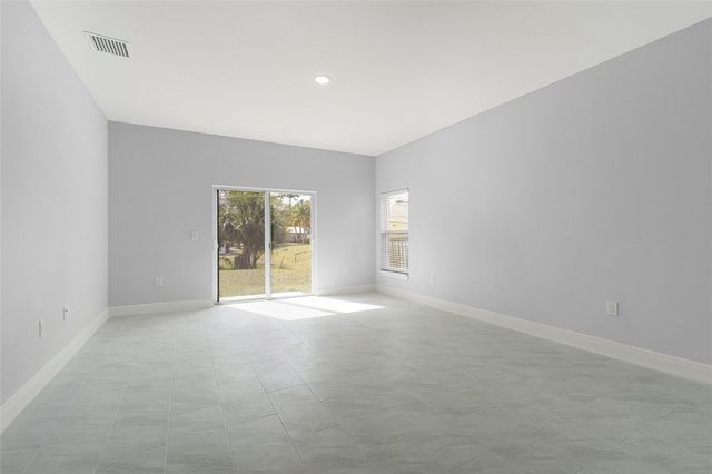 6215 4th Lane, Vero Beach, FL 32968