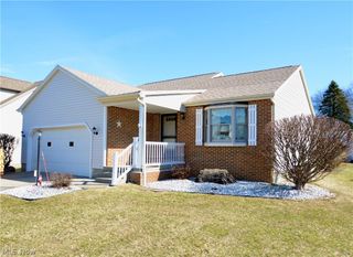 3313 Starwick Drive, Canfield, OH 44406