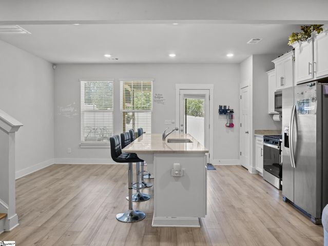 1553 Rivermeade Drive, Moore, SC 29349
