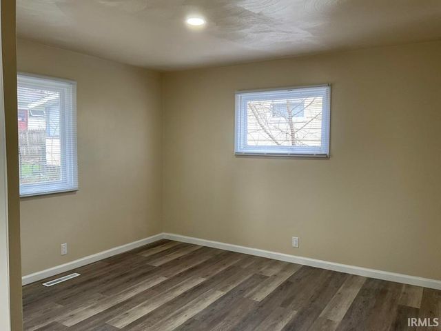 3709 Ardmore Trail, South Bend, IN 46628