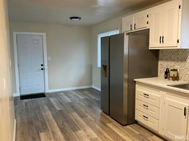 3709 Ardmore Trail, South Bend, IN 46628
