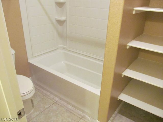 7560 Nicklin Street, Las Vegas, NV 89143