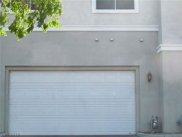 7560 Nicklin Street, Las Vegas, NV 89143