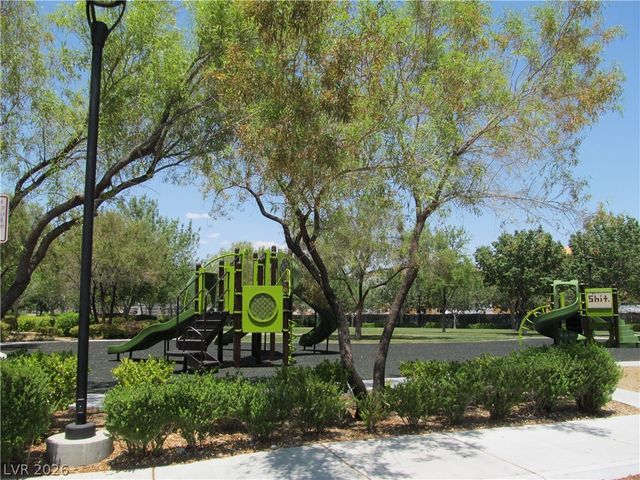 7560 Nicklin Street, Las Vegas, NV 89143