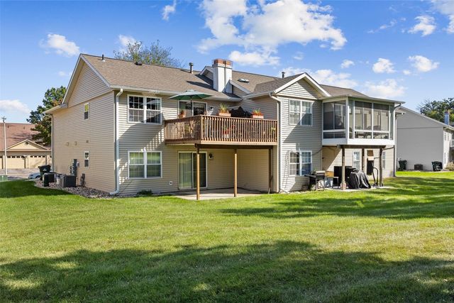 4019 Lexington Drive NE D, Cedar Rapids, IA 52402