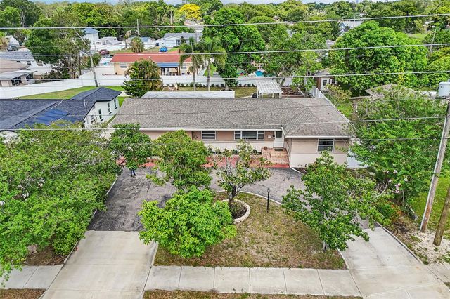2709 49TH STREET N, St Petersburg, FL 33710