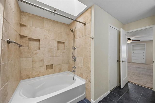 9850 Pagewood Lane 1507, Houston, TX 77042